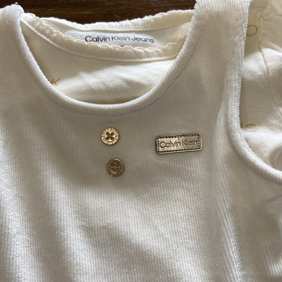 Matching set - Picture 2 of 6